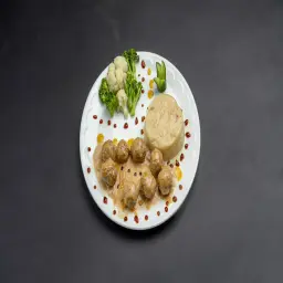 كرات اللحم بالطحينة			